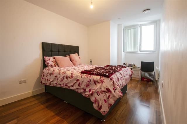 1714 Metropolitan House, Hagley Road - Image 4