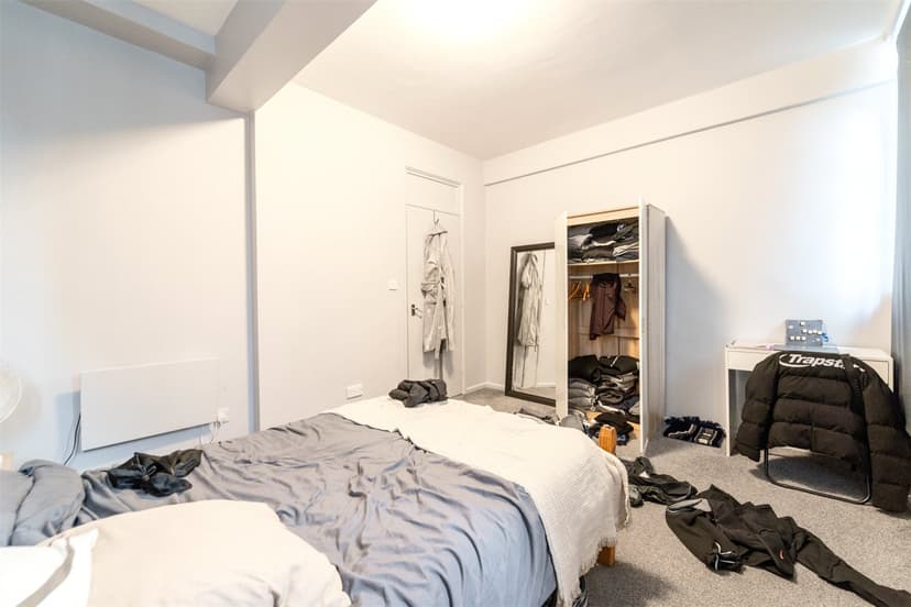 Flat B, Holloway House, Holloway Head - Image 3