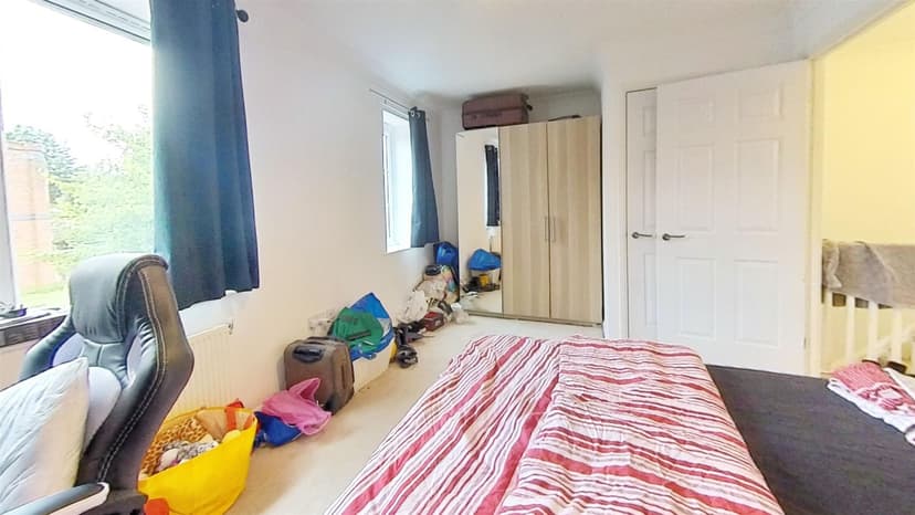 63, Elliott Road - Image 5