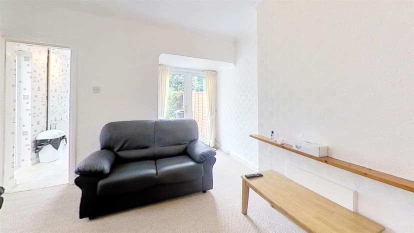 219, Reservoir Road - Image 13