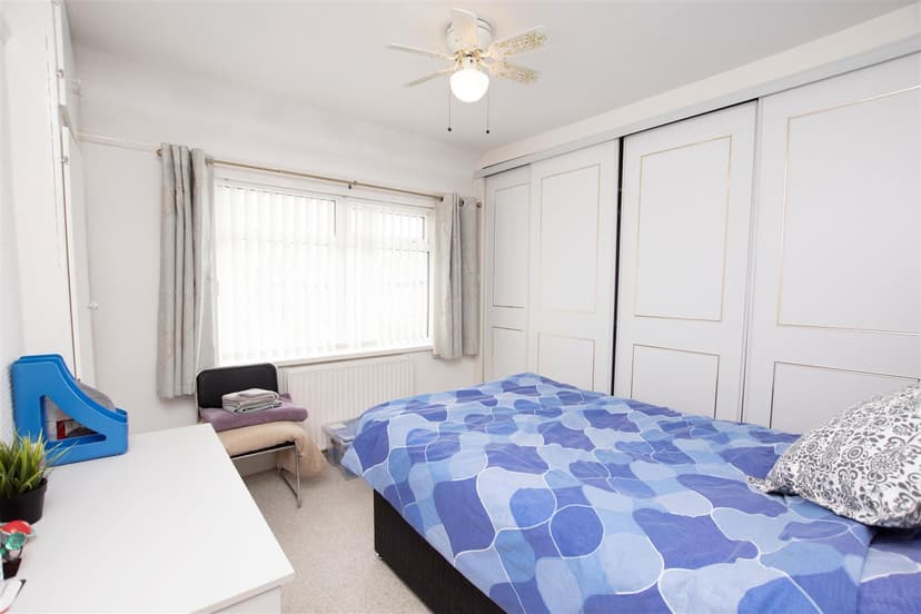 219, Reservoir Road - Image 9