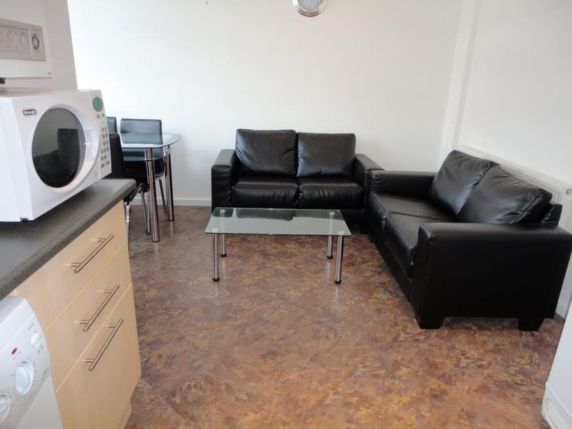 Metchley Drive - Image 10