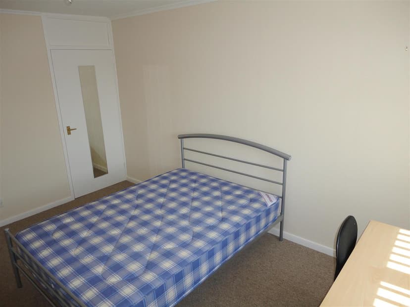 Metchley Drive - Image 8