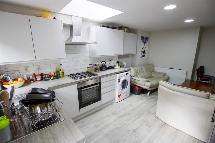 12, Lime Avenue, Dawlish Road - Image 10