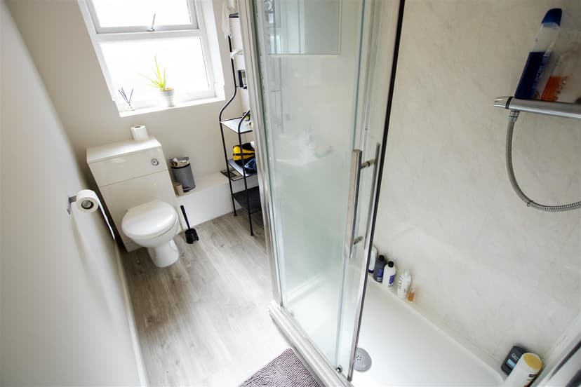 12, Lime Avenue, Dawlish Road - Image 1