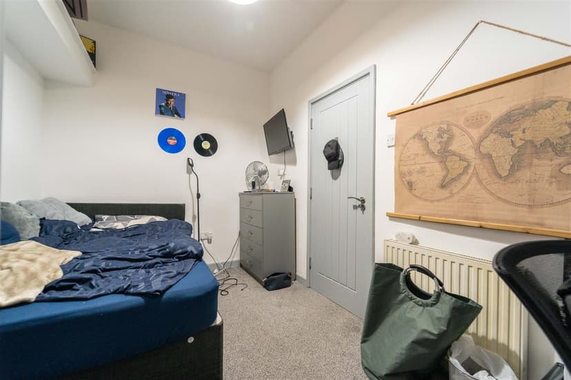 2, Luton Road - Image 12