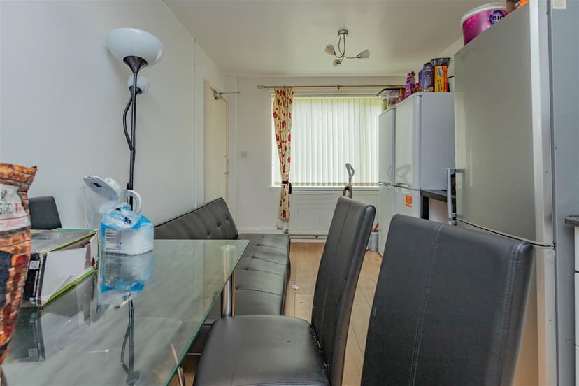 55, Roman Way - Image 11