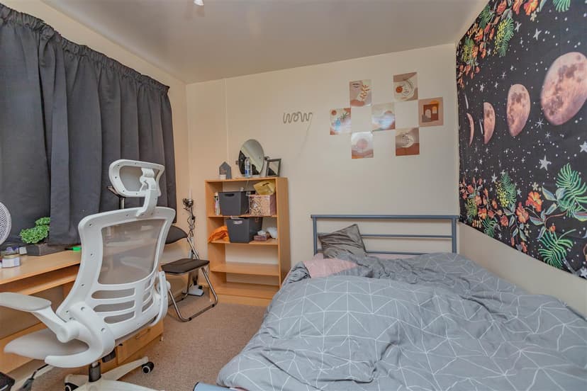 55, Roman Way - Image 6