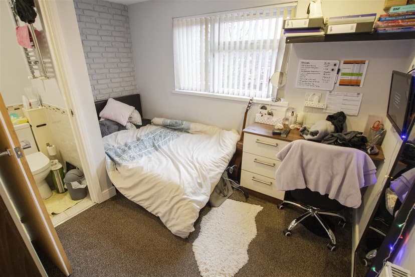 40, Teignmouth Road - Image 6