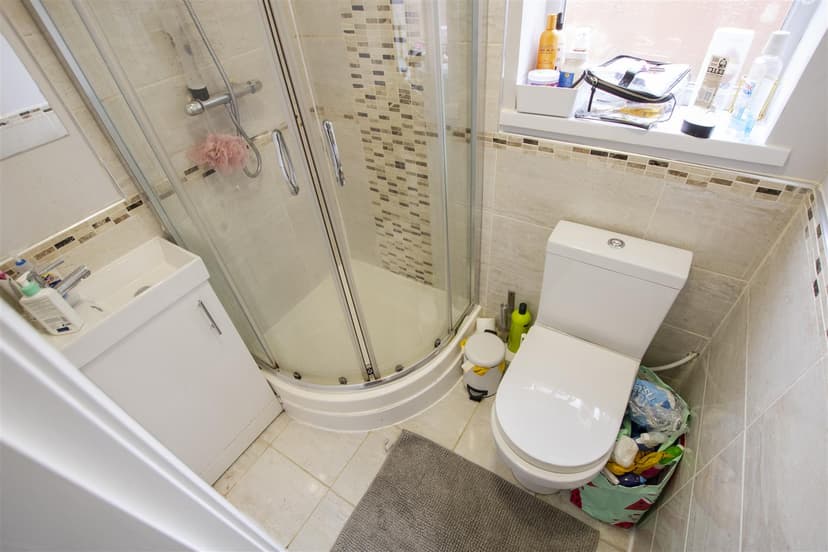 40, Teignmouth Road - Image 2