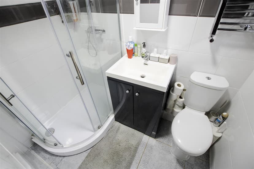 242, Heeley Road - Image 10