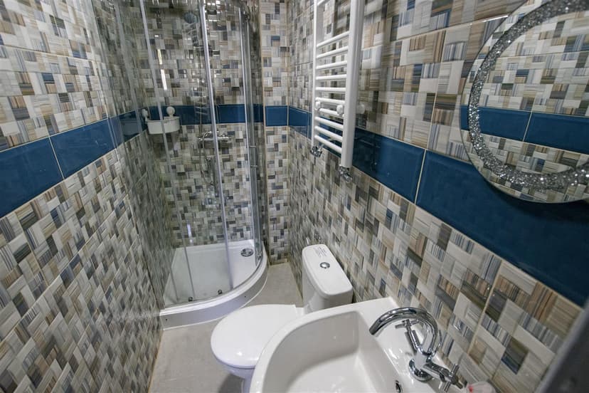 242, Heeley Road - Image 4