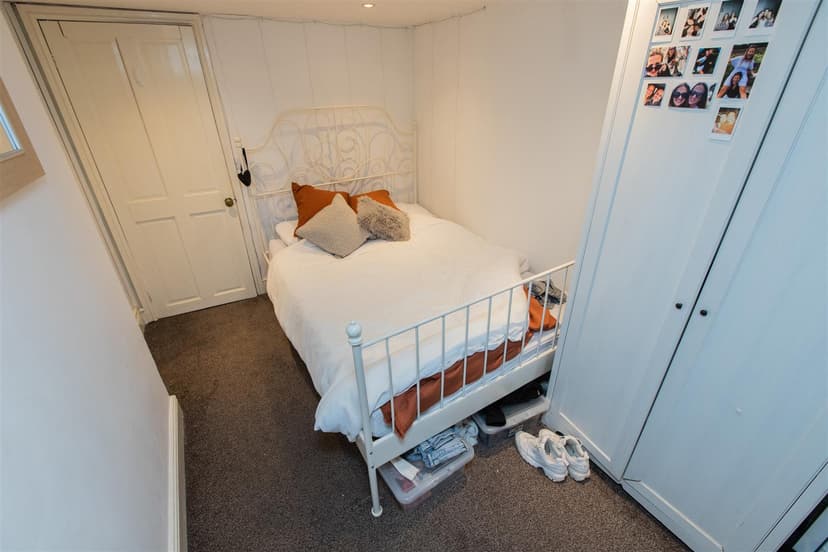 26, Umberslade Road - Image 9