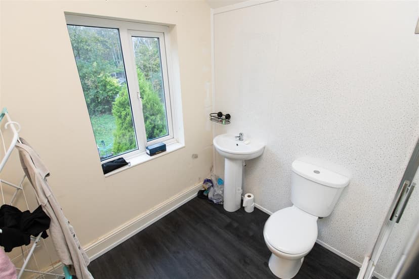 26, Umberslade Road - Image 4