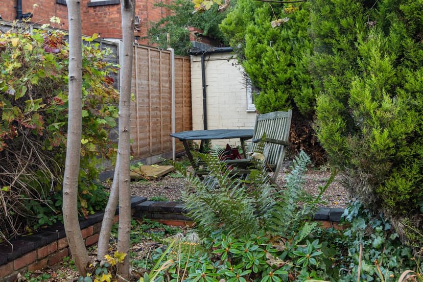 26, Umberslade Road - Image 1