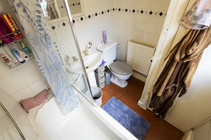 30, Westminster Road - Image 3