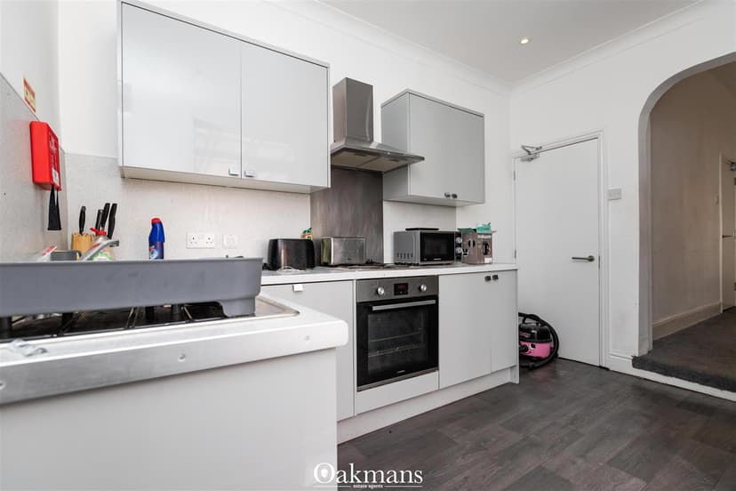 33, Summerfield Crescent - Image 17