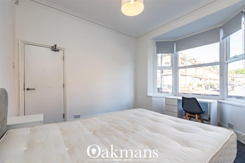 33, Summerfield Crescent - Image 12