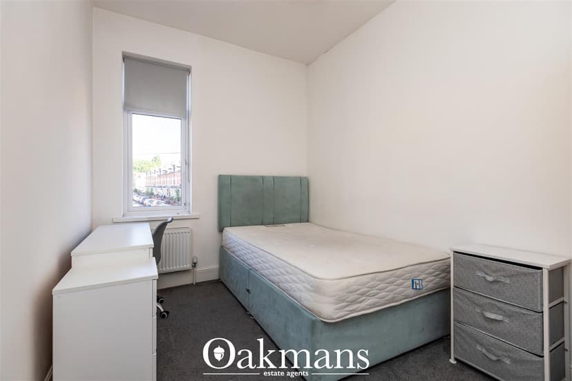 33, Summerfield Crescent - Image 6