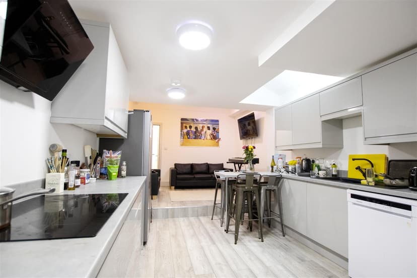 163, Heeley Road - Image 12