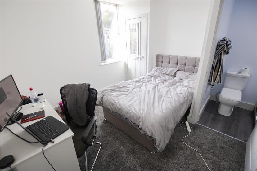 163, Heeley Road - Image 7