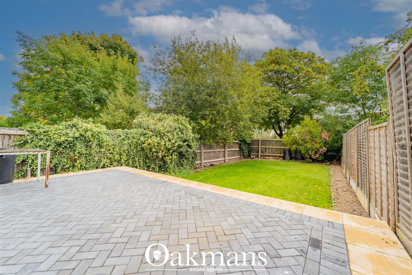 27a, Summerfield Crescent - Image 4