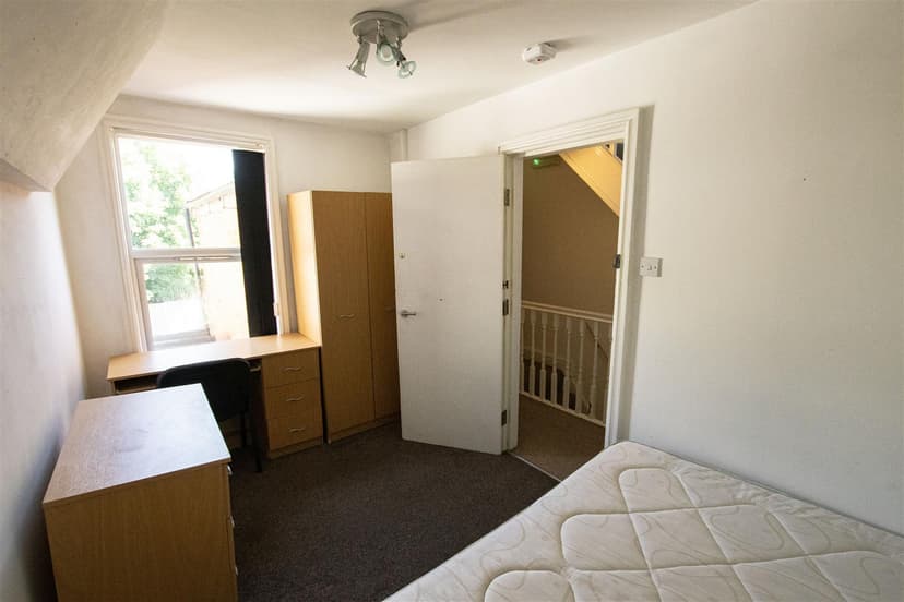 151, Heeley Road - Image 10