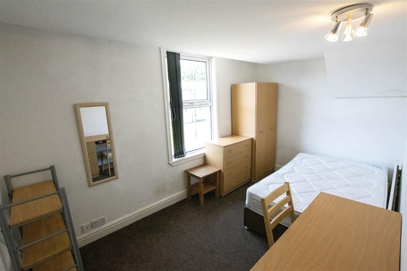 151, Heeley Road - Image 9