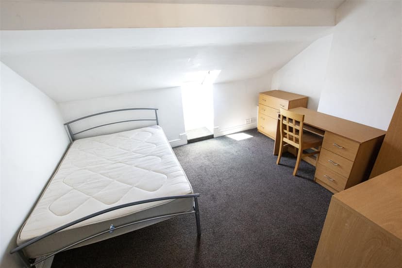 151, Heeley Road - Image 6