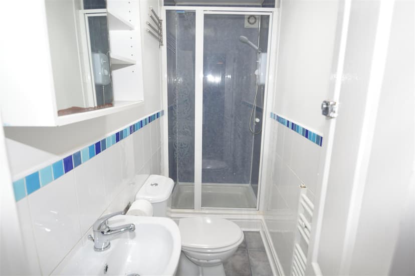 151, Heeley Road - Image 2