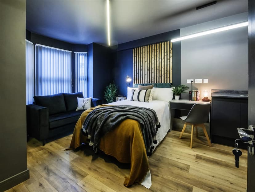 Room 2, 666 Pershore Road - Image 22