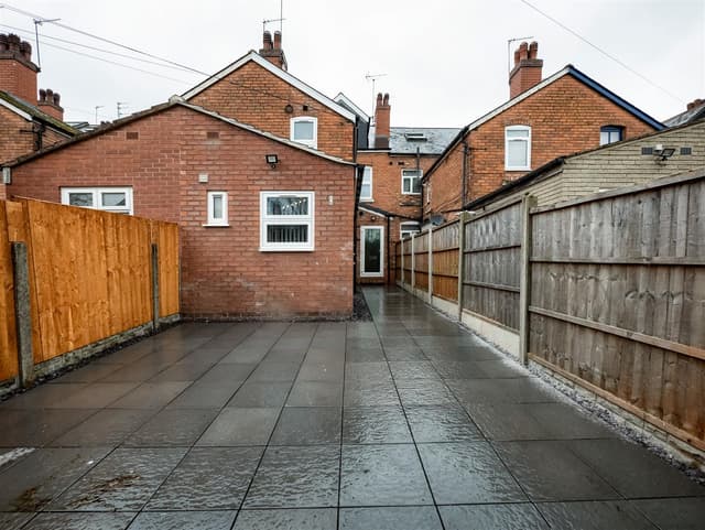 Room 5, 666 Pershore Road