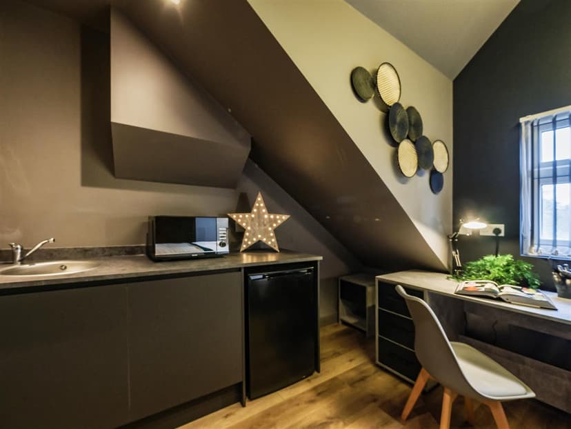 Room 6, 666 Pershore Road - Image 14