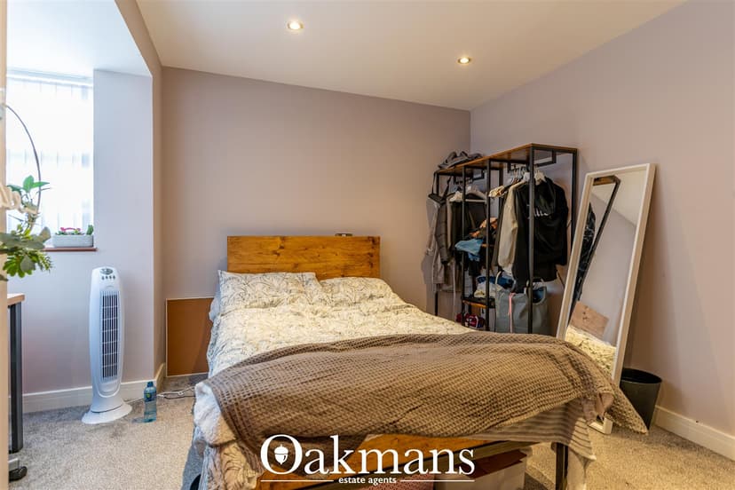 25A, Harold Road - Image 22