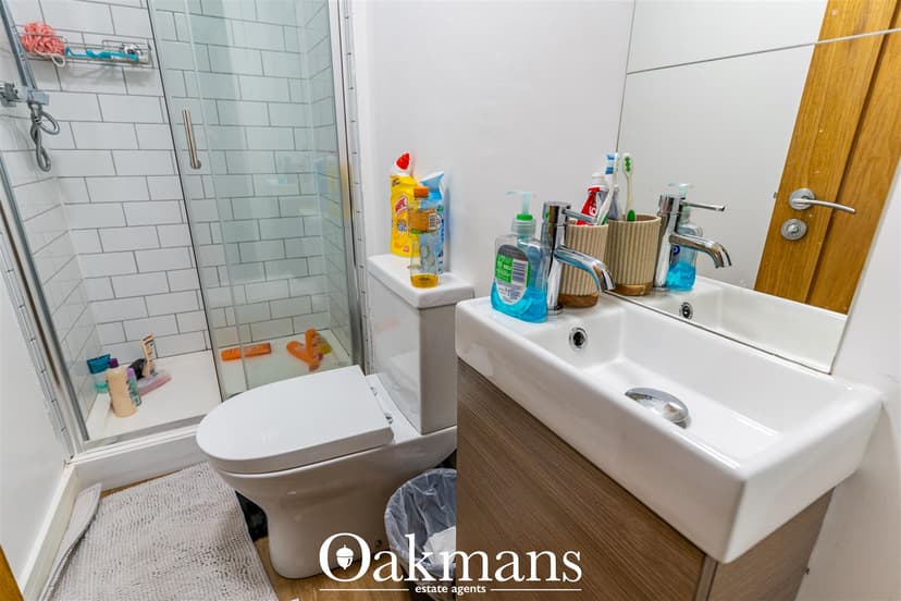 25A, Harold Road - Image 20