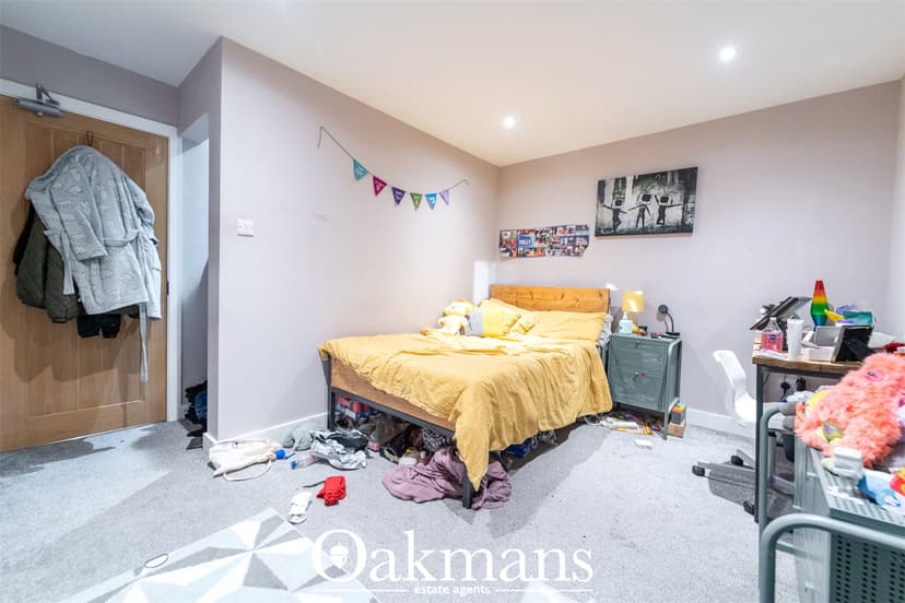 25A, Harold Road - Image 17