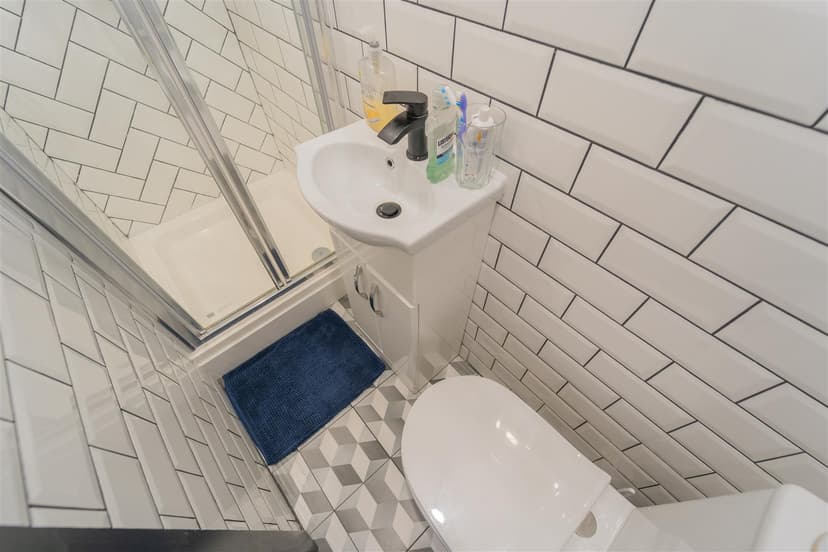 9, Daisy Road - Image 6