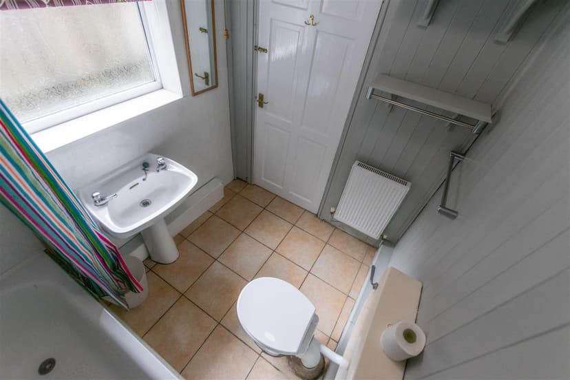 42, George Road - Image 15