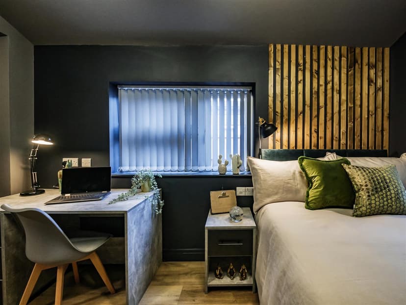 Room 1, 666 Pershore Road - Image 24