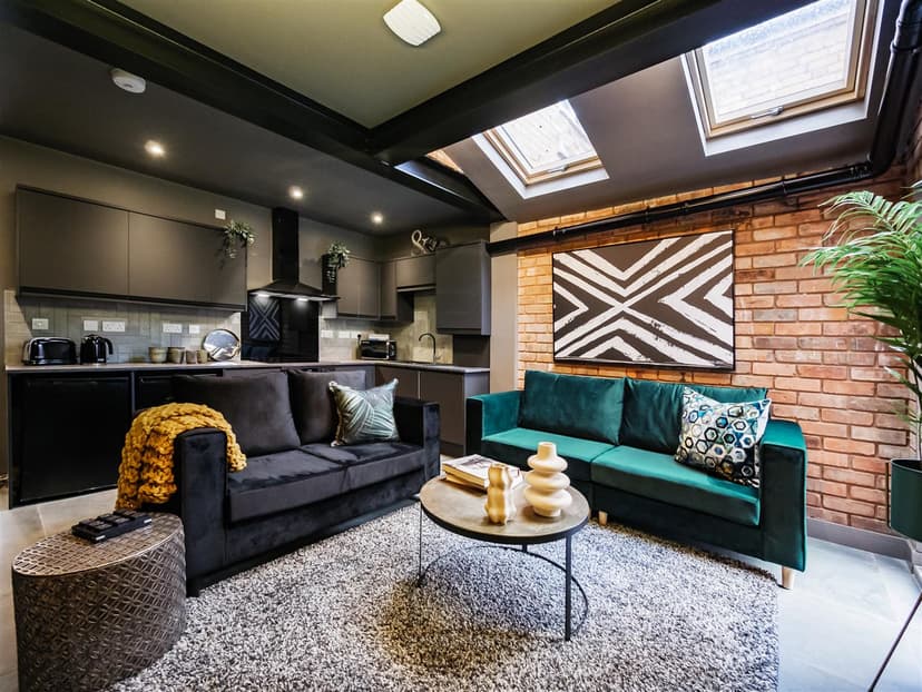 Room 1, 666 Pershore Road - Image 14