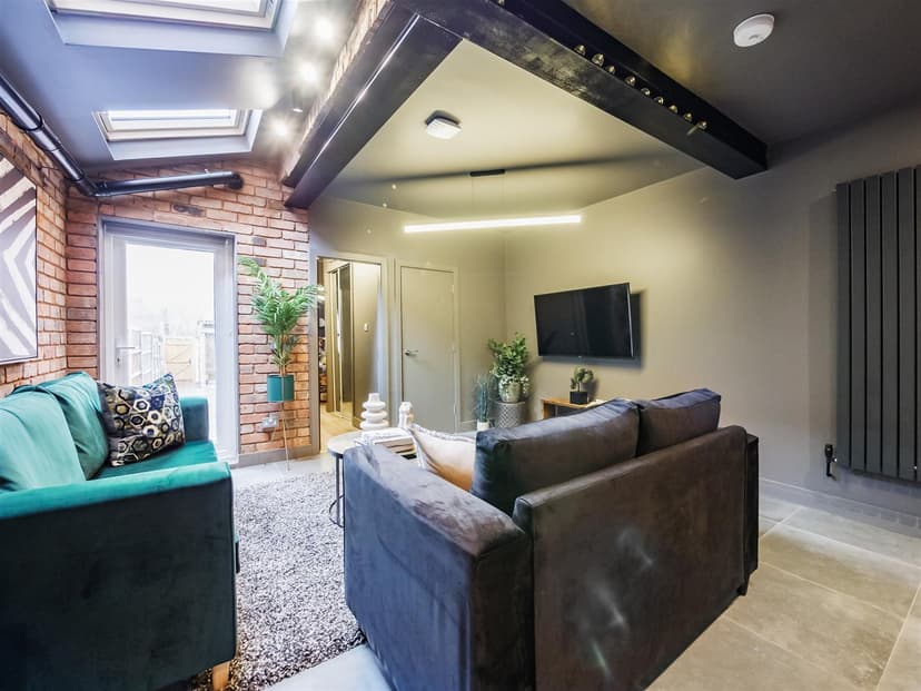 Room 1, 666 Pershore Road - Image 10