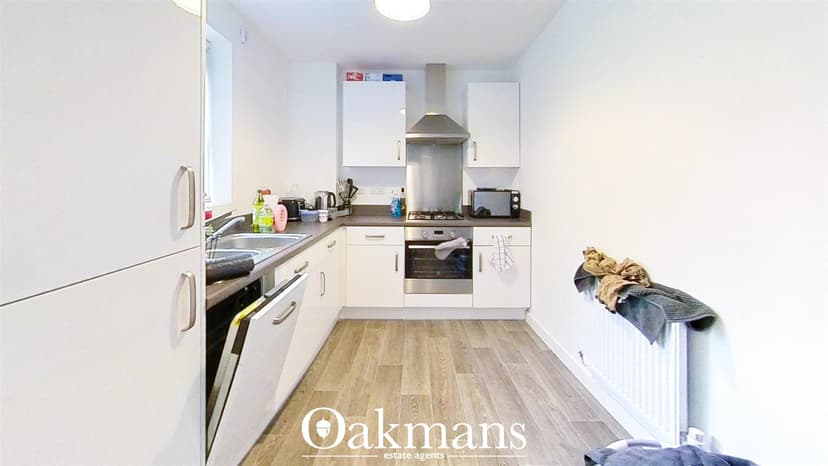 Apartment 2, Bowthorpe Court, Escelie Way - Image 4