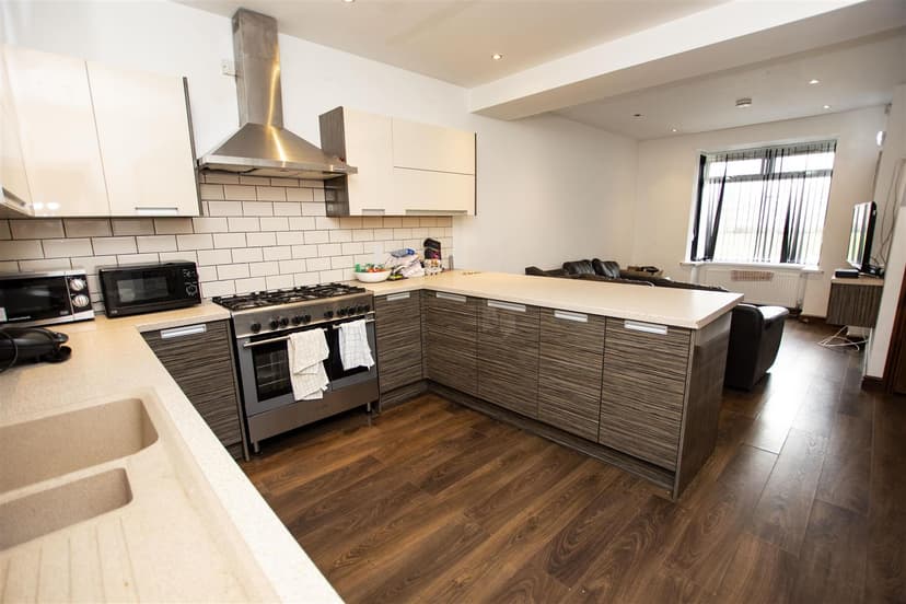 141, Heeley Road - Image 11