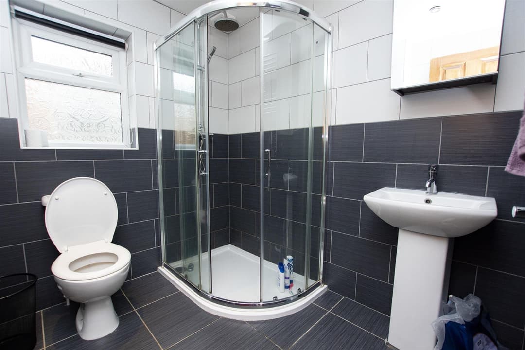 141, Heeley Road