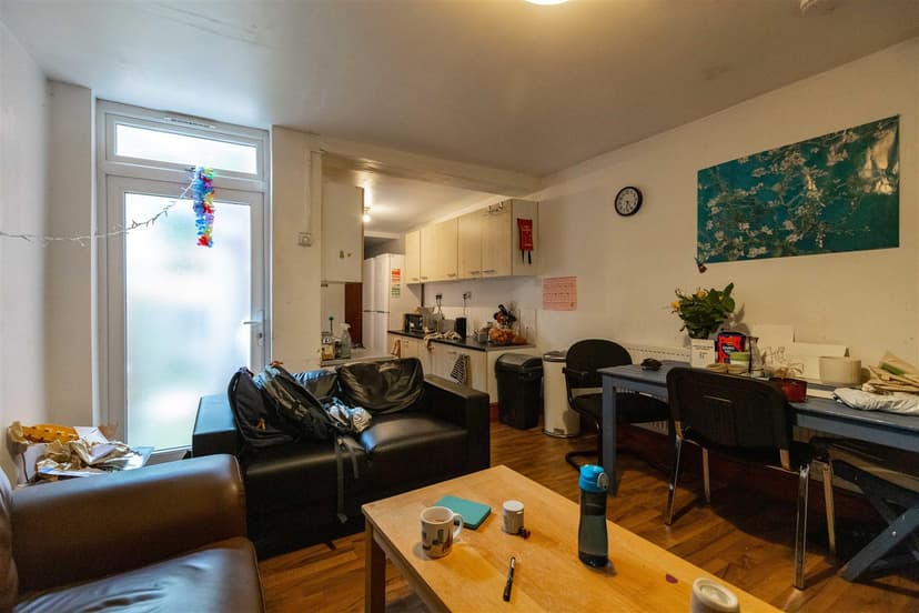 10, Frederick Road - Image 13