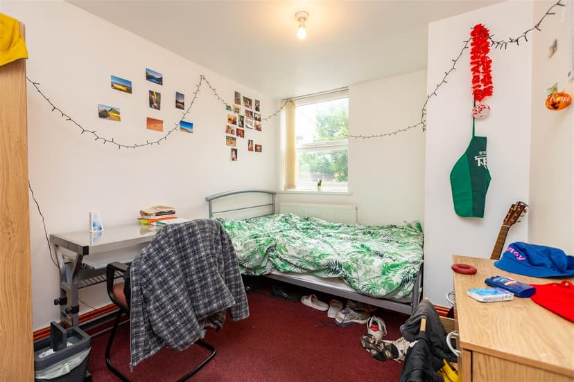 10, Frederick Road - Image 7