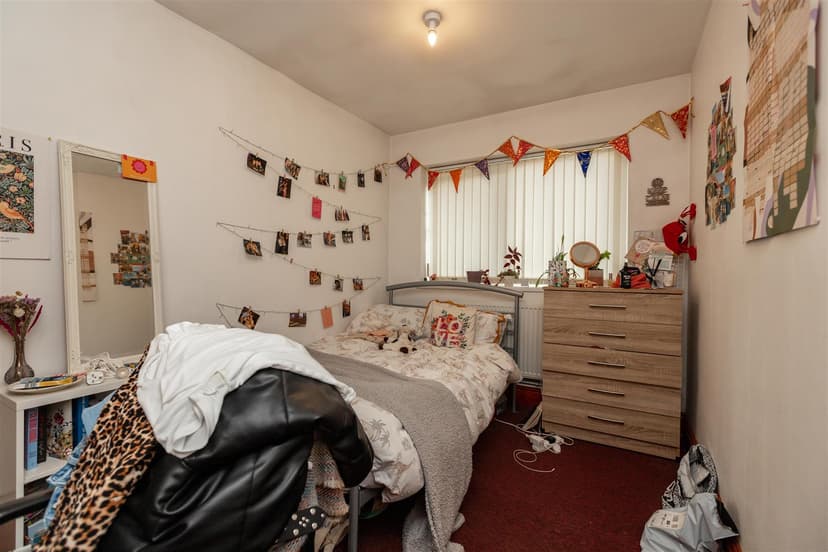 10, Frederick Road - Image 3