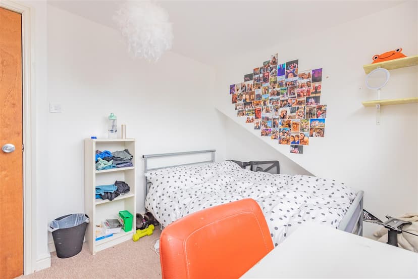 145, Dawlish Road - Image 4