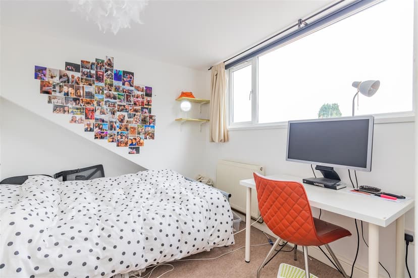 145, Dawlish Road - Image 3