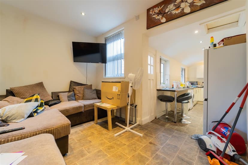 39, Dawlish Road - Image 16